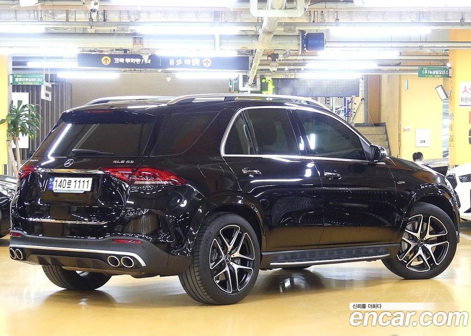 Mercedes-Benz GLE-Class 2023