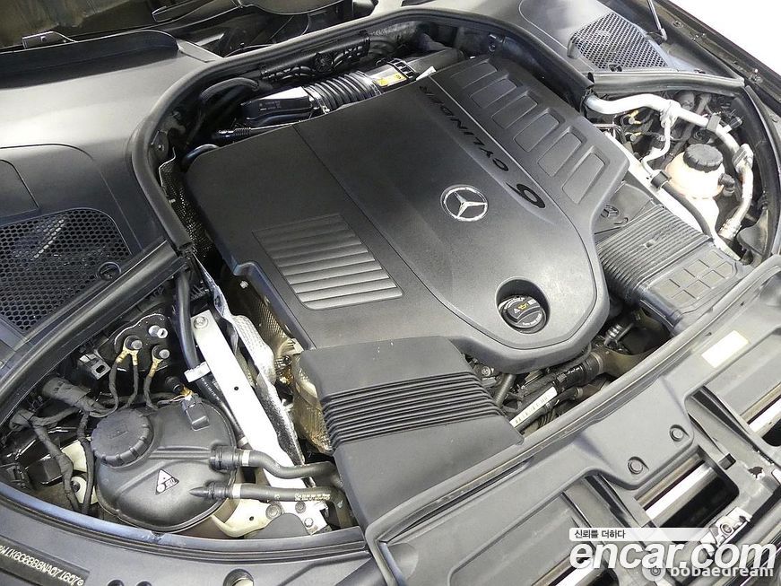 Mercedes-Benz S-Class 2022