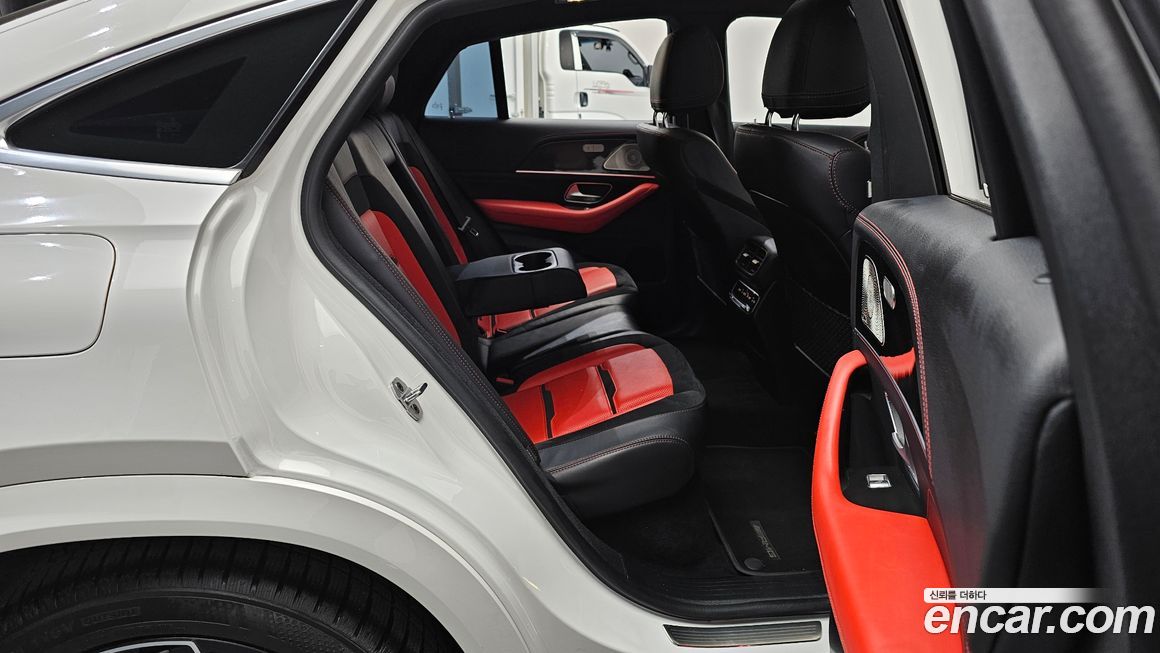 Mercedes-Benz GLE-Class 2023