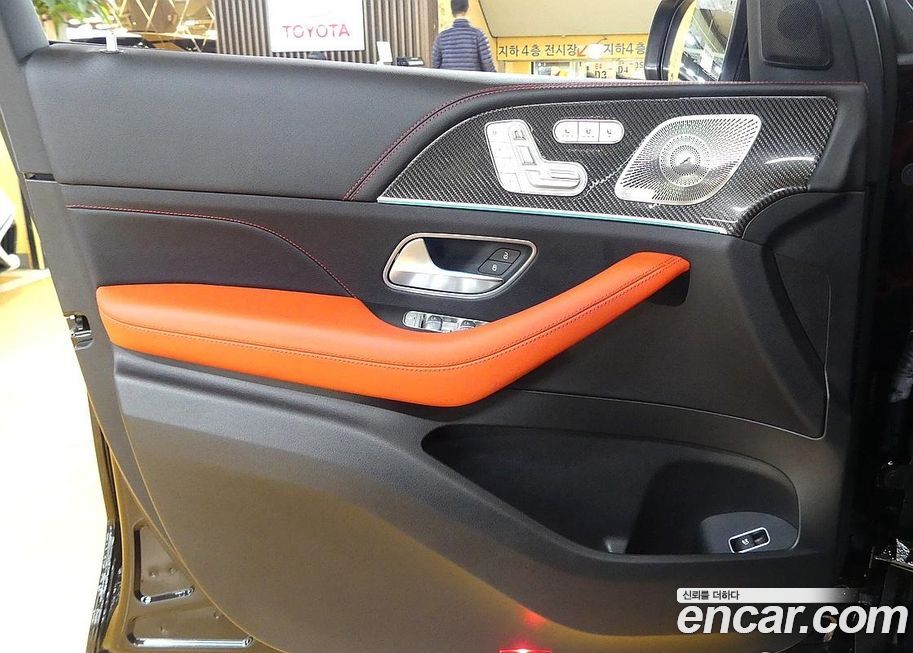 Mercedes-Benz GLE-Class 2023