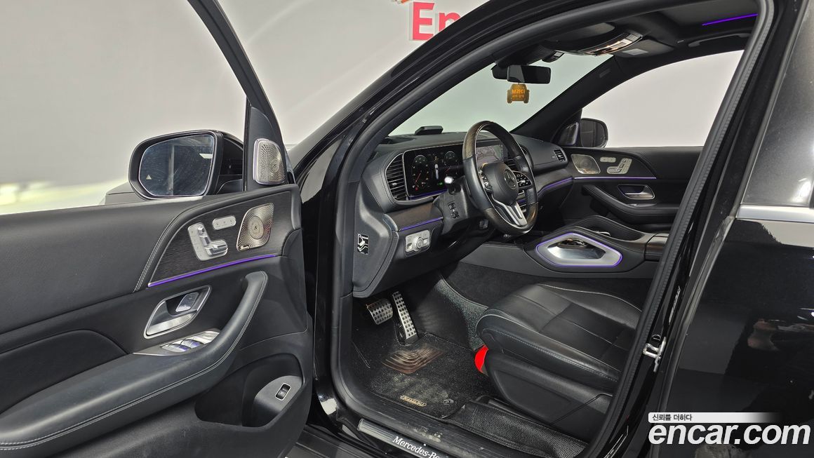 Mercedes-Benz GLS-Class 2021