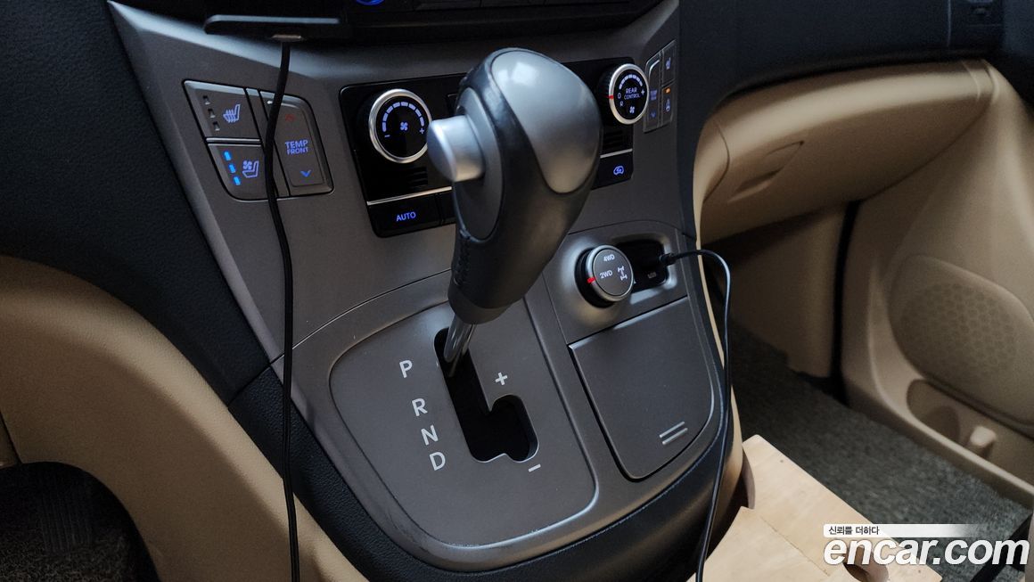 Hyundai Starex 2018
