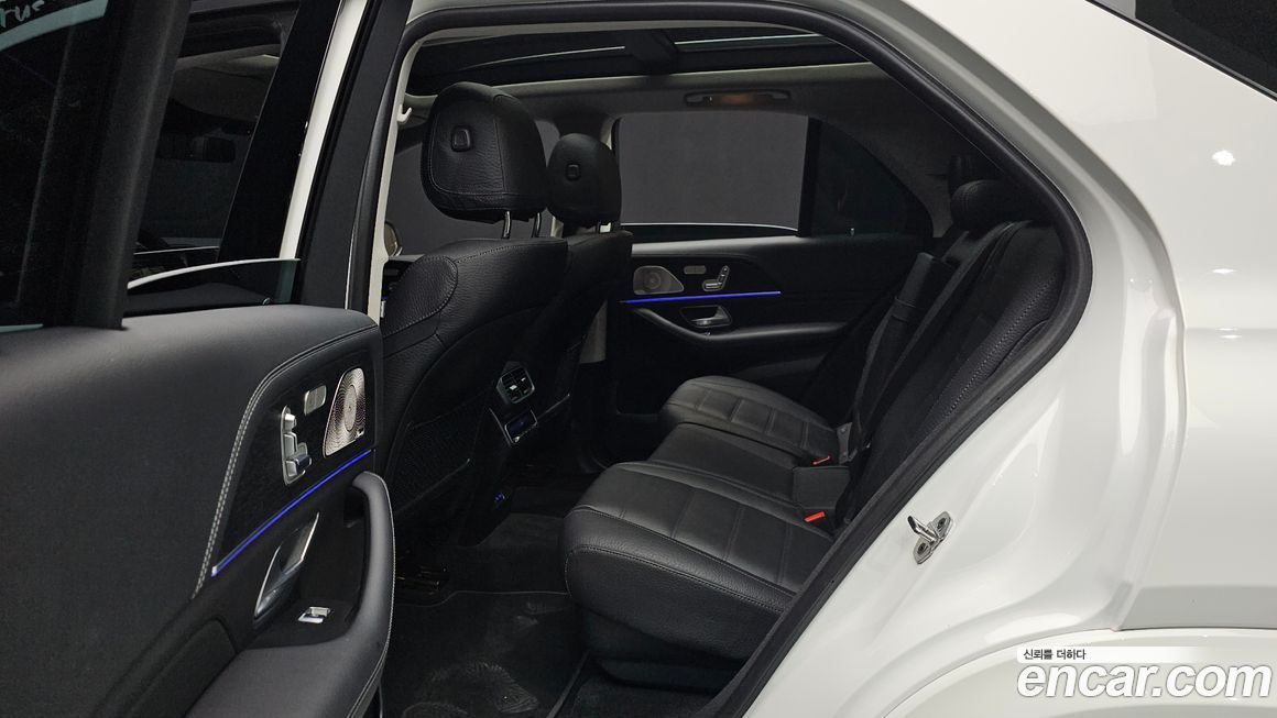 Mercedes-Benz GLE-Class 2025