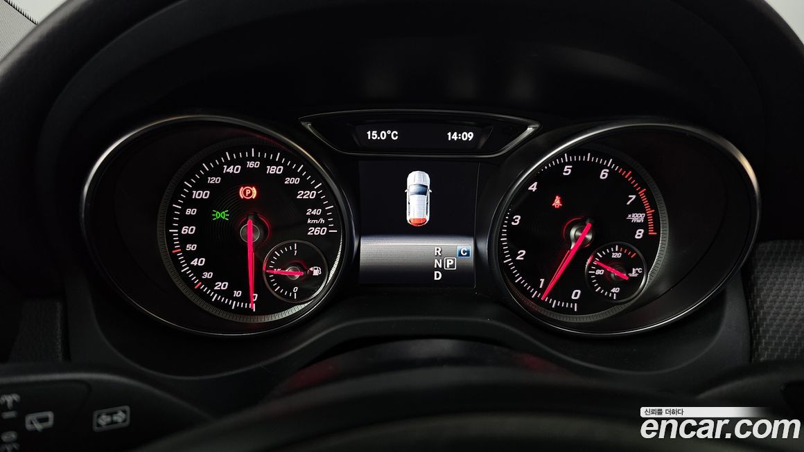 Mercedes-Benz GLA-Class 2019