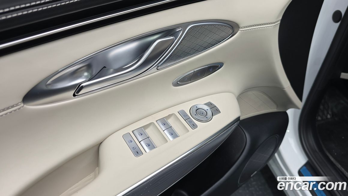 Genesis GV70 2022