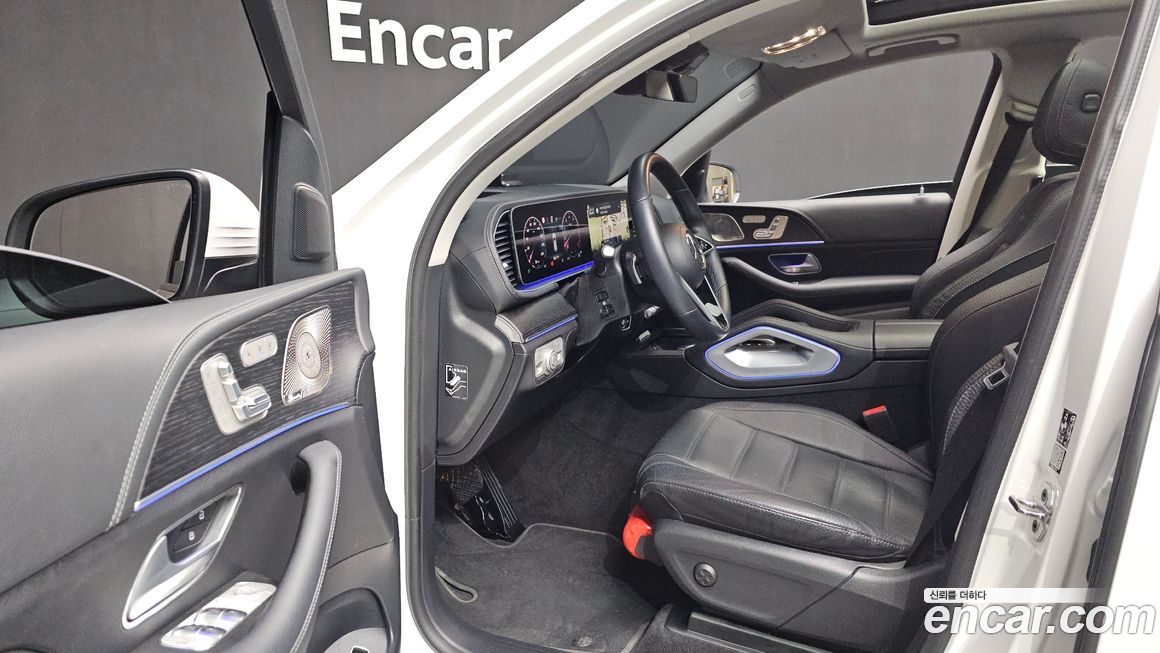 Mercedes-Benz GLE-Class 2025