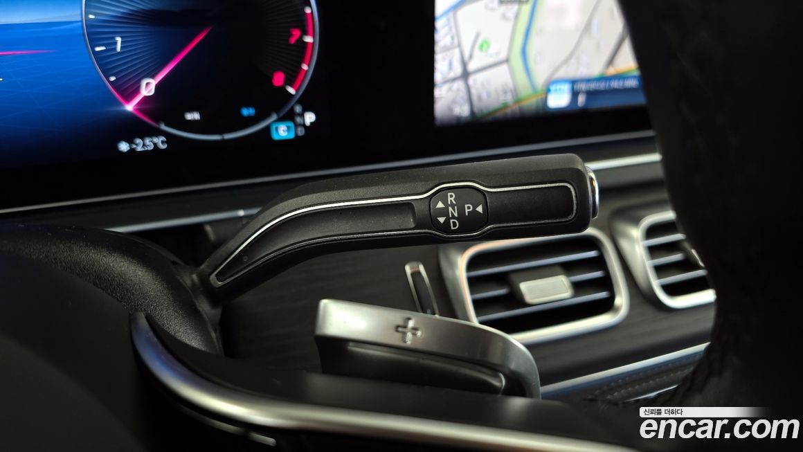 Mercedes-Benz GLS-Class 2024