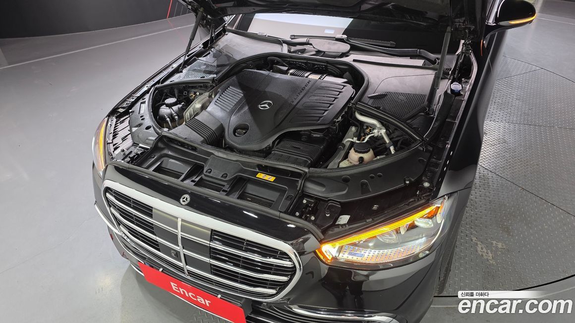 Mercedes-Benz S-Class 2022
