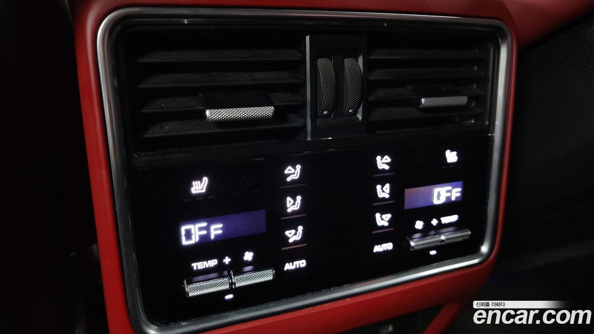 Porsche Cayenne 2023