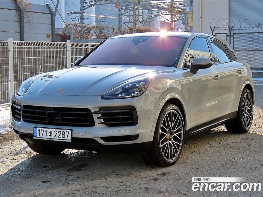 Porsche Cayenne 2022