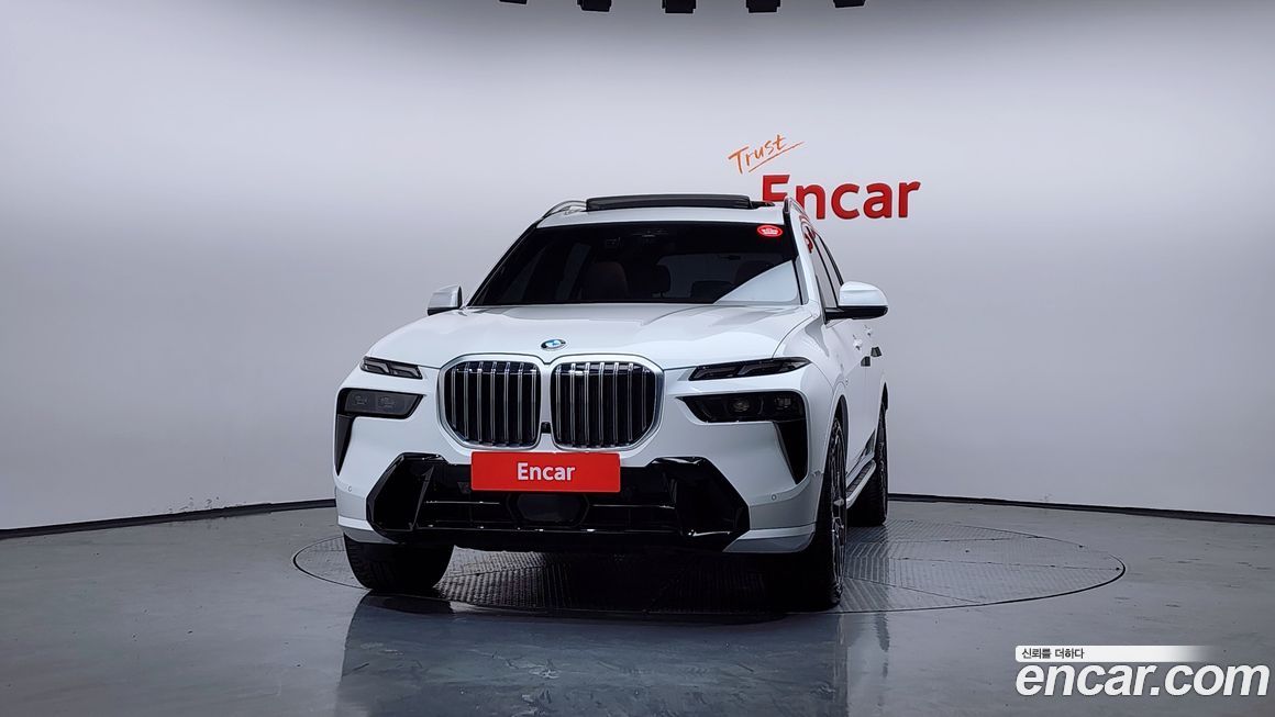 BMW X7 2024