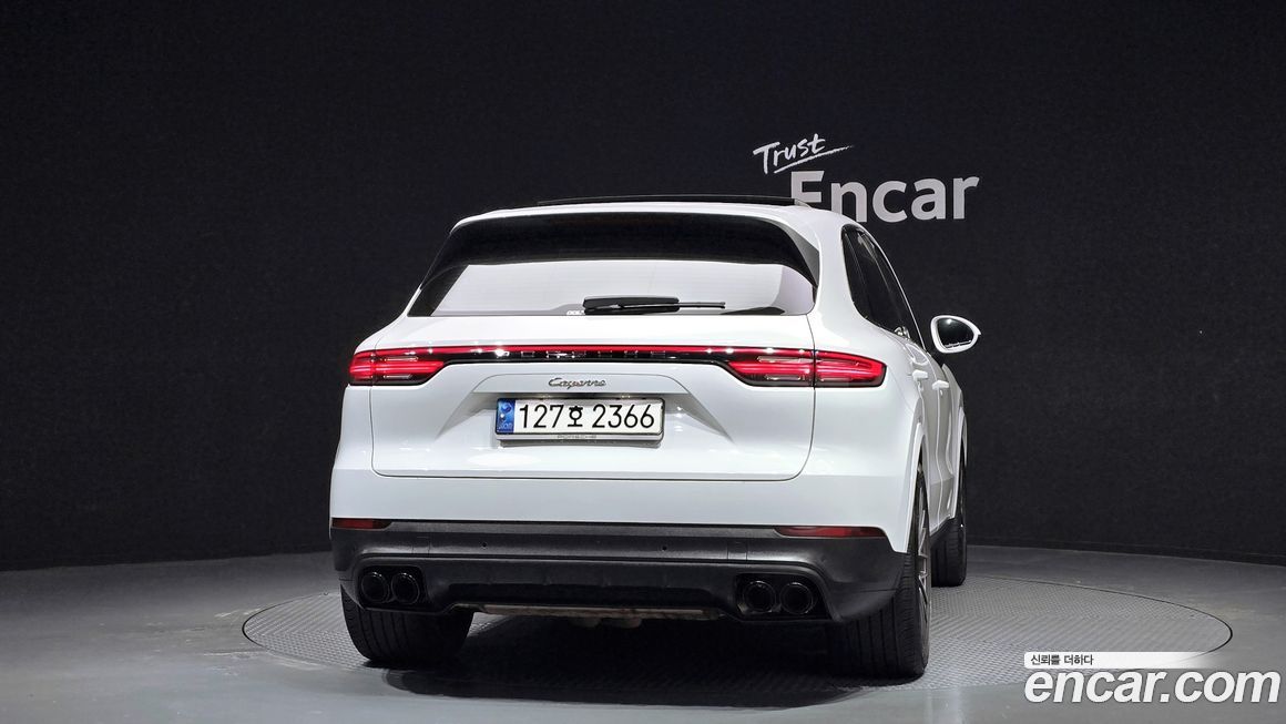 Porsche Cayenne 2023