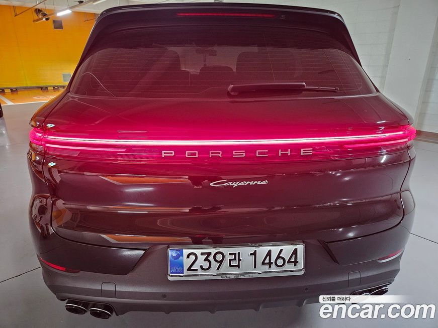 Porsche Cayenne 2025