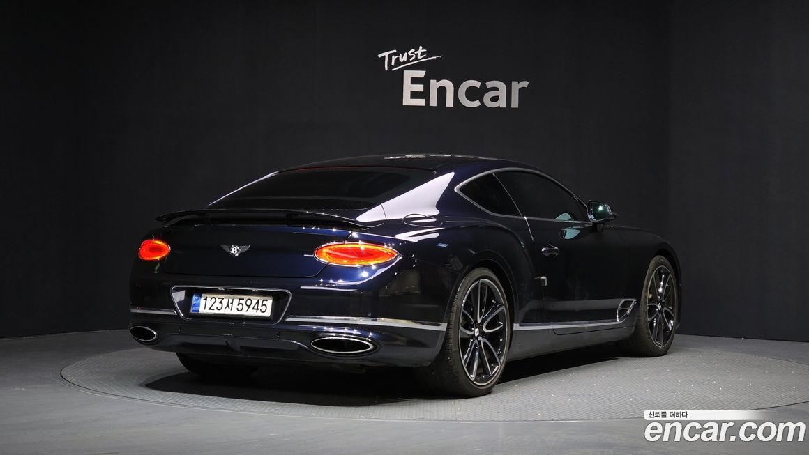 Bentley Continental 2019