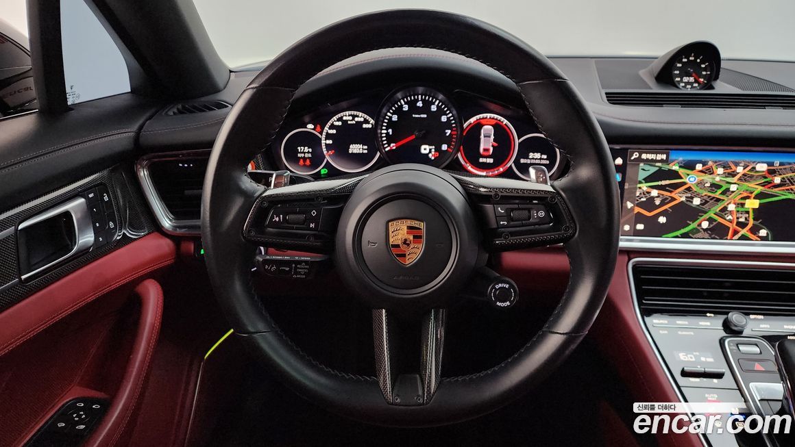 Porsche Panamera 2023