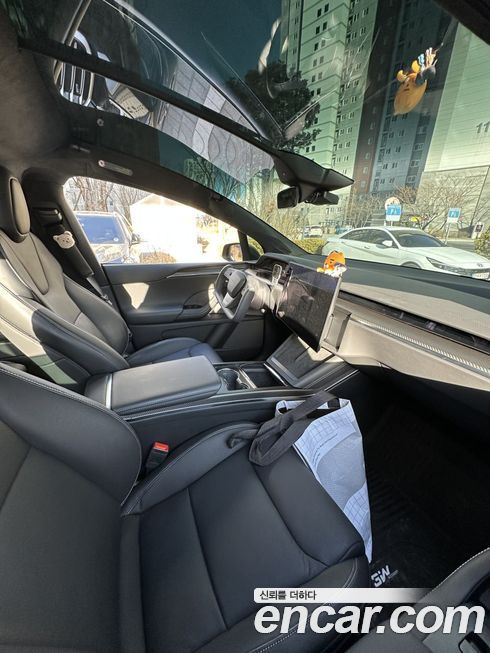 Tesla Model X 2023