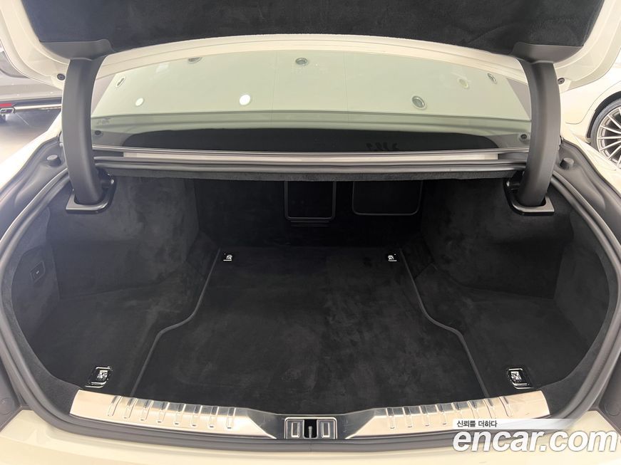 Bentley Flying Spur 2022