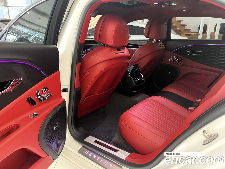 Bentley Flying Spur 2022