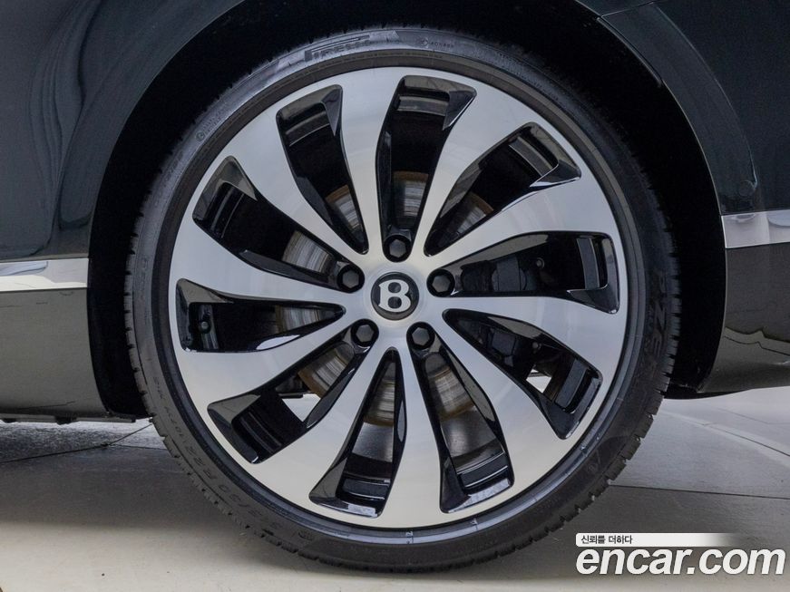 Bentley Continental 2024