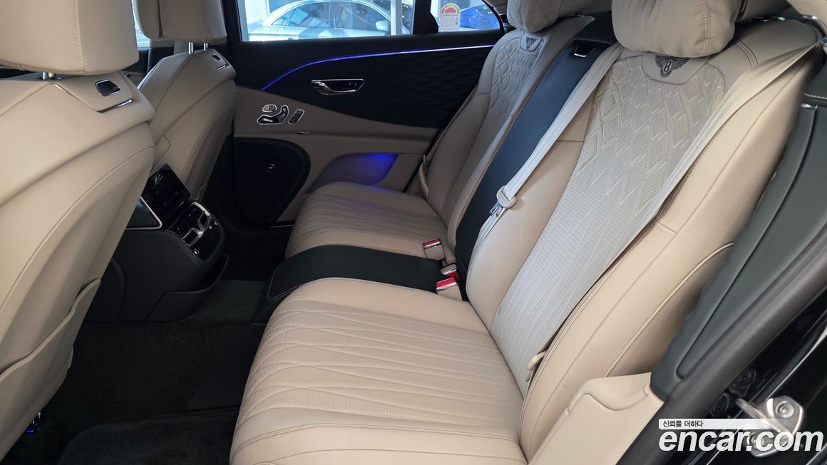 Bentley Flying Spur 2024