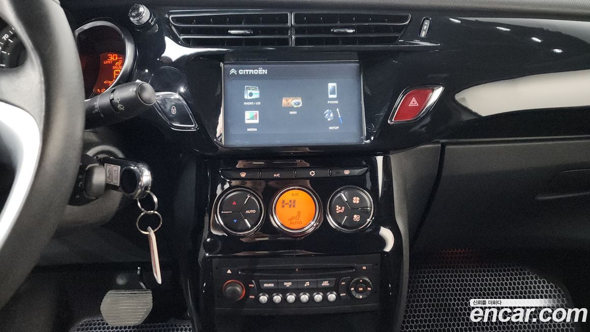 Citroen-DS DS3 2012