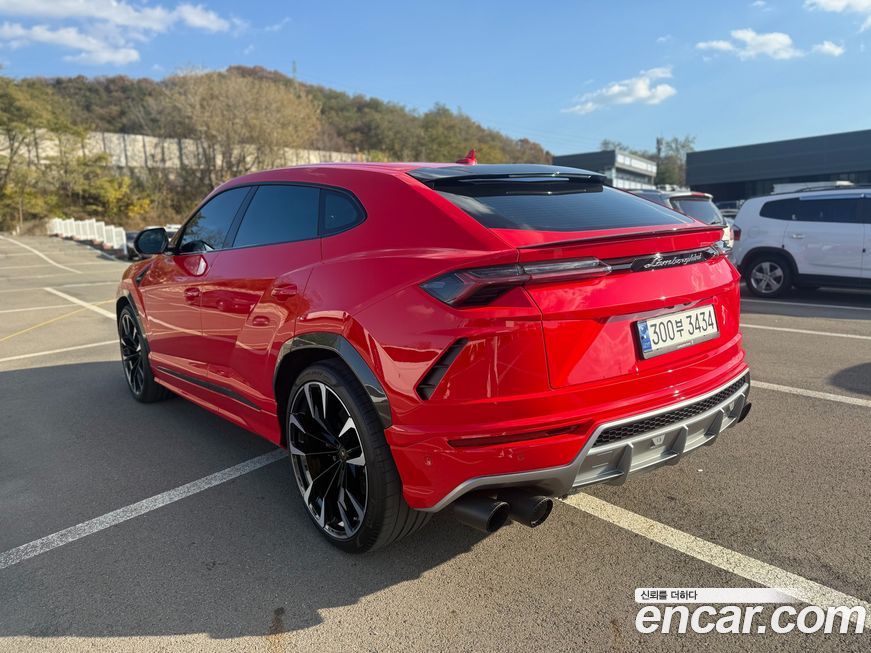 Lamborghini Urus 2020