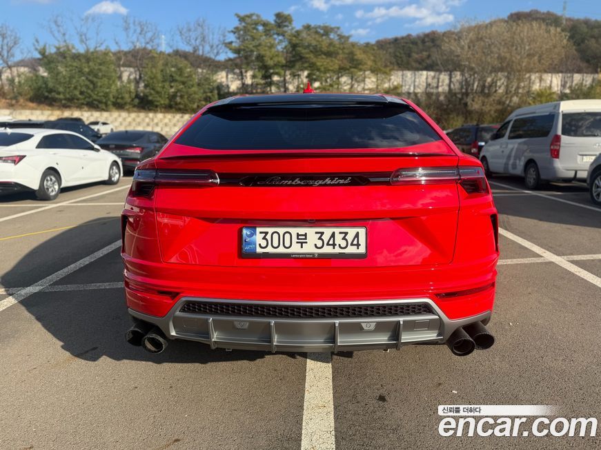 Lamborghini Urus 2020