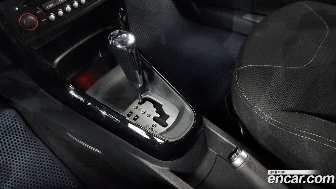 Citroen-DS DS3 2012