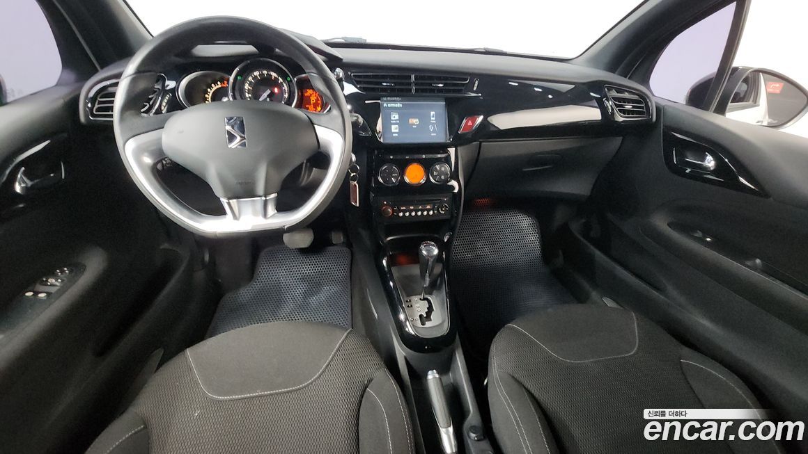 Citroen-DS DS3 2012