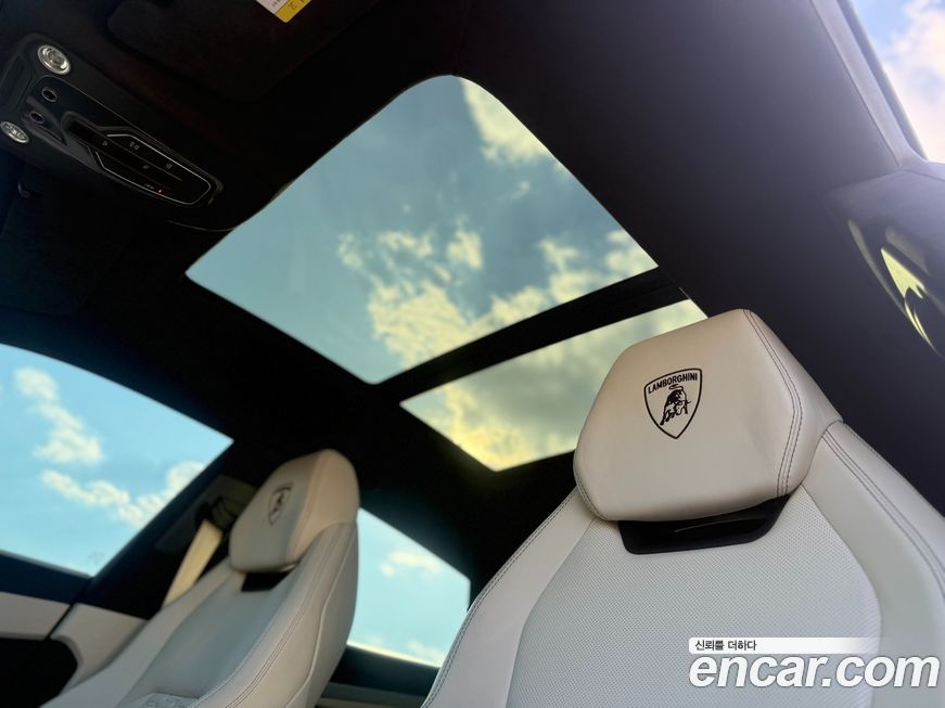 Lamborghini Urus 2020
