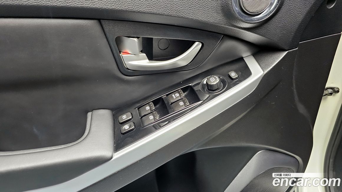 KG_Mobility_Ssangyong KORANDO 2015