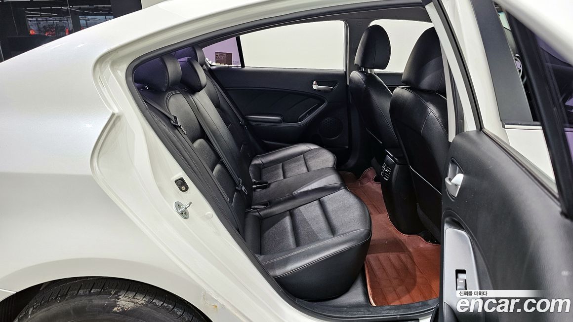 Kia K3 2015