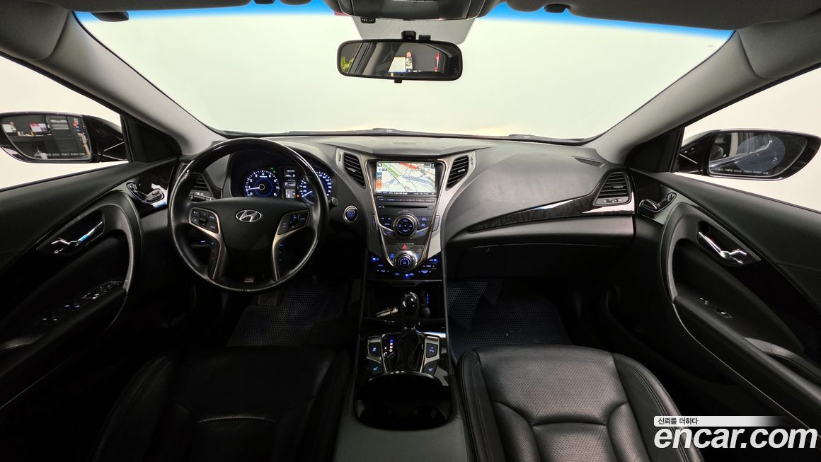 Hyundai Grandeur 2011