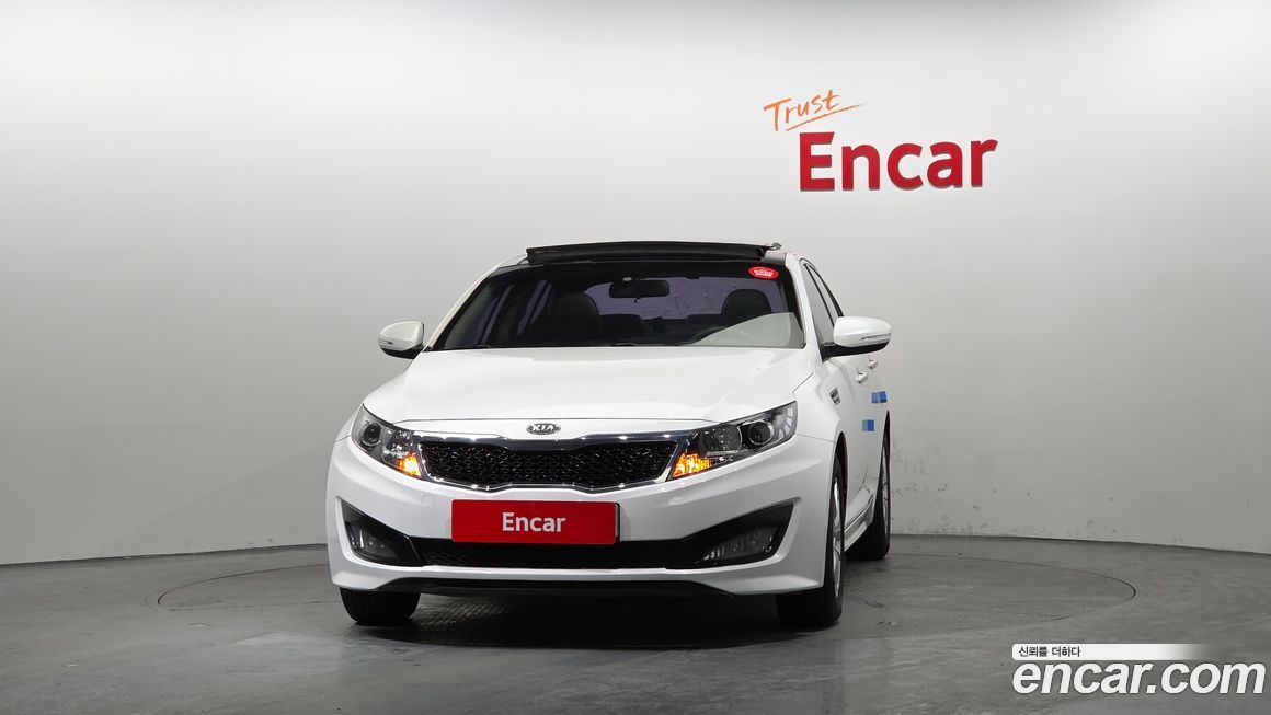 Kia K5 2011