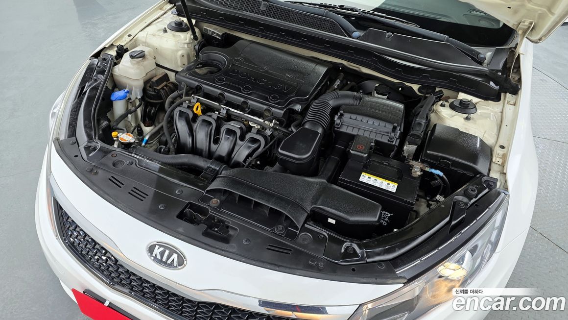 Kia K5 2011