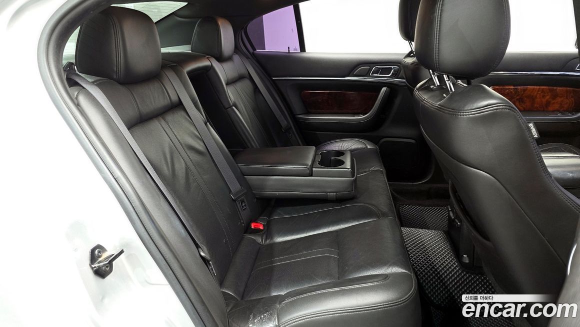 Lincoln MKS 2014