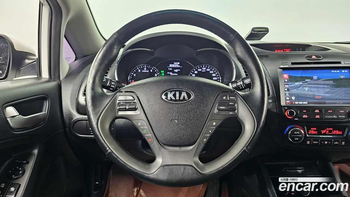 Kia K3 2015