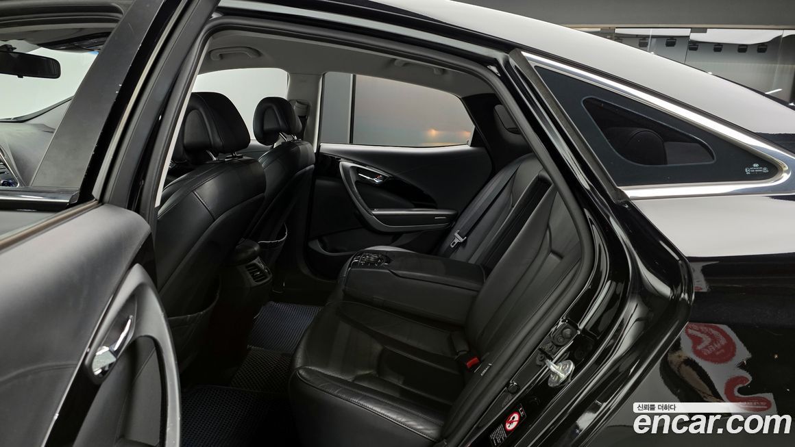 Hyundai Grandeur 2011