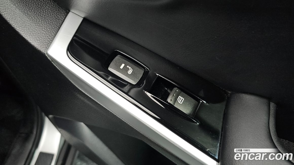 KG_Mobility_Ssangyong KORANDO 2015