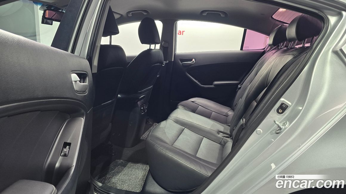Kia K3 2014