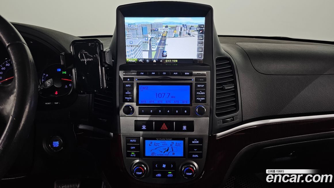 Hyundai Santafe 2011