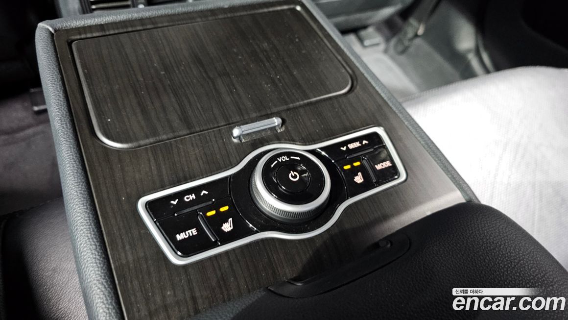 Kia K7 2012