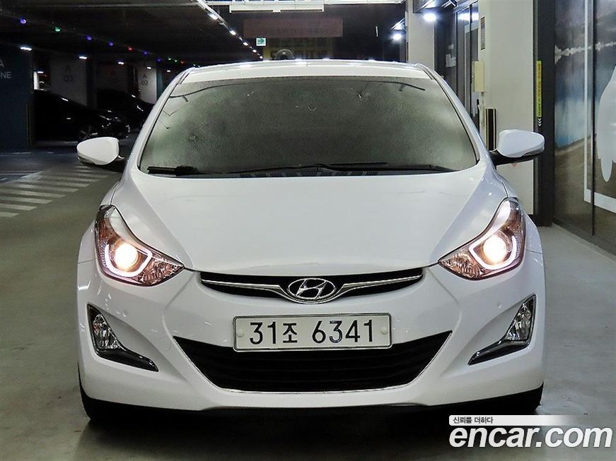 Hyundai AVANTE 2015