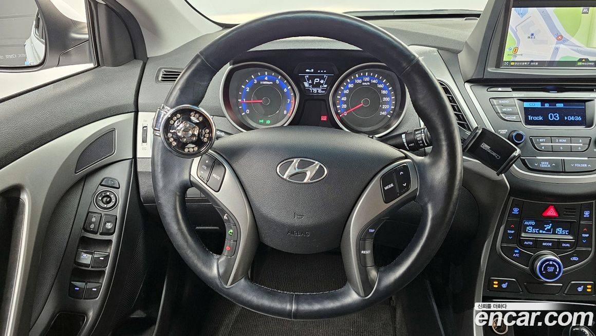 Hyundai AVANTE 2014