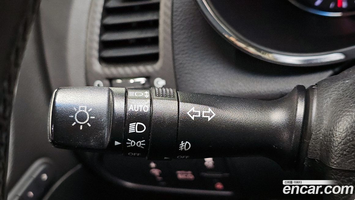 Kia K3 2013