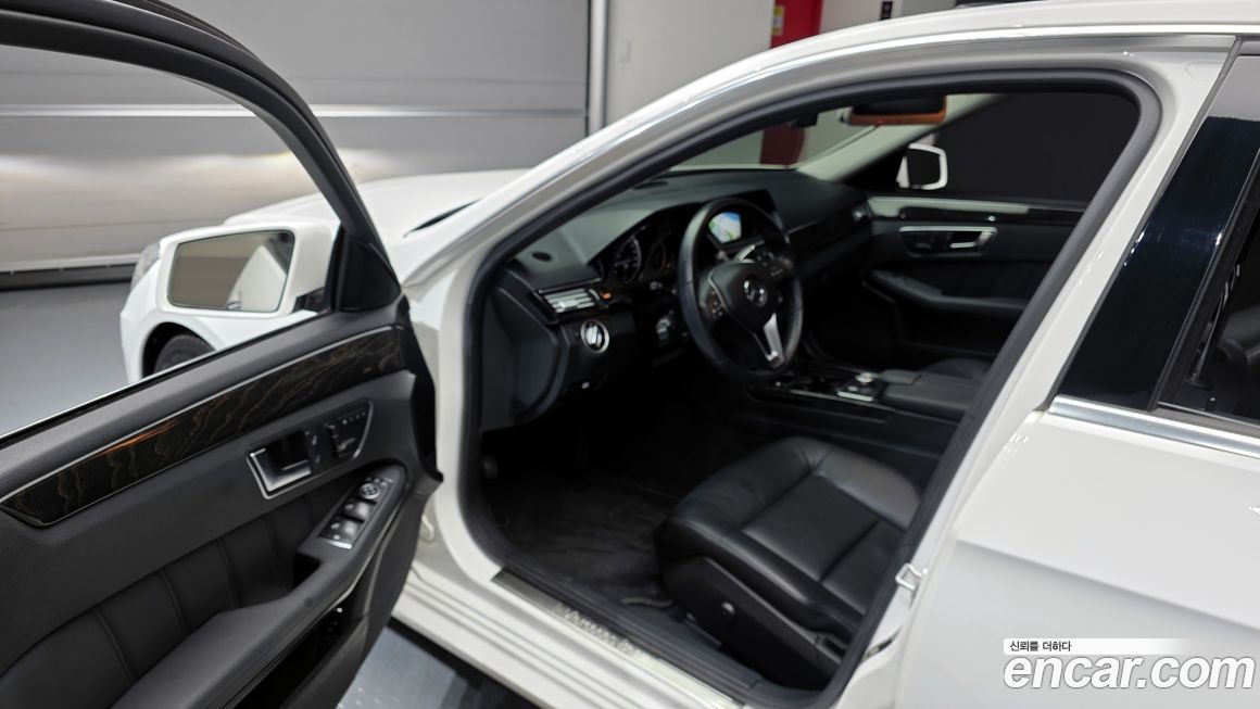 Mercedes-Benz E-Class 2013