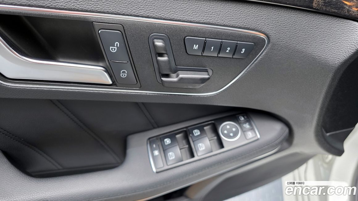 Mercedes-Benz E-Class 2013