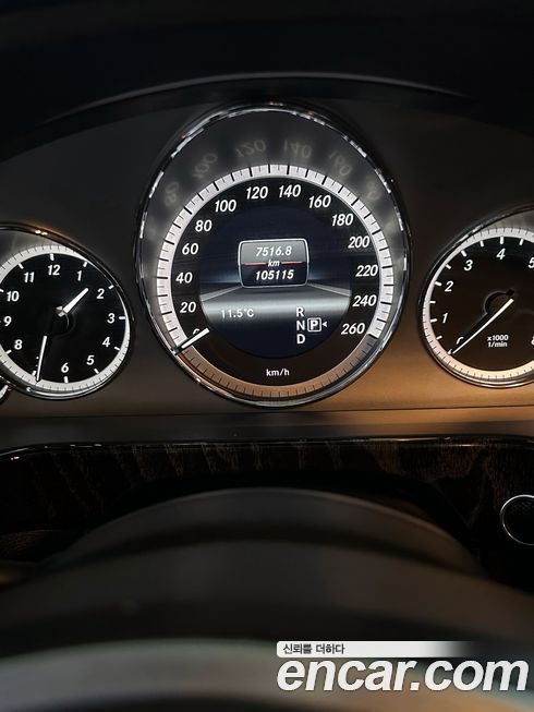 Mercedes-Benz E-Class 2013