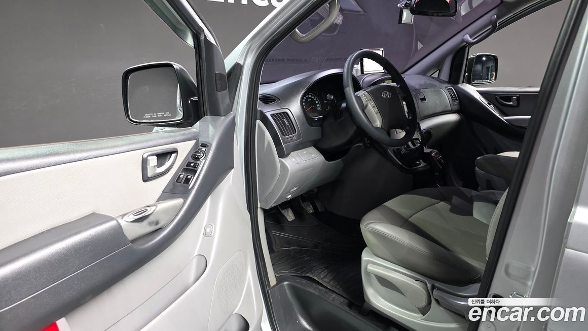 Hyundai Starex 2015