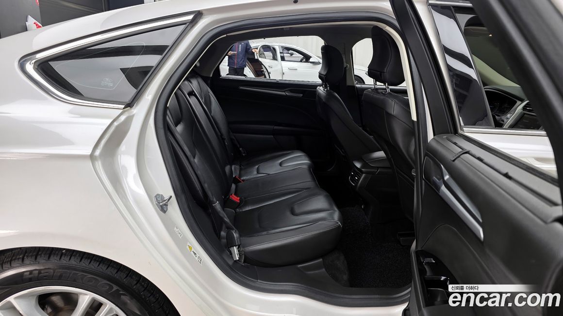 Ford Mondeo 2015